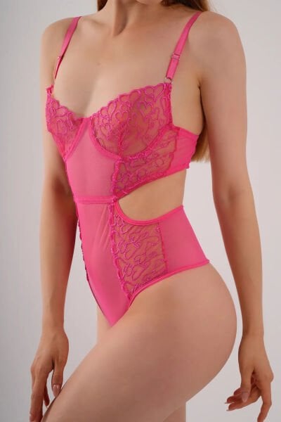 Balenli Dantelli Pembe Bodysuit