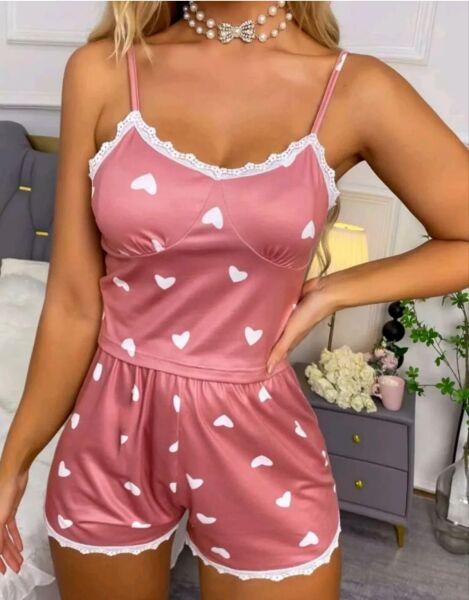 Likralı Şortlu Kalpli Dantel Kenarlı Pembe Pijama Takımı