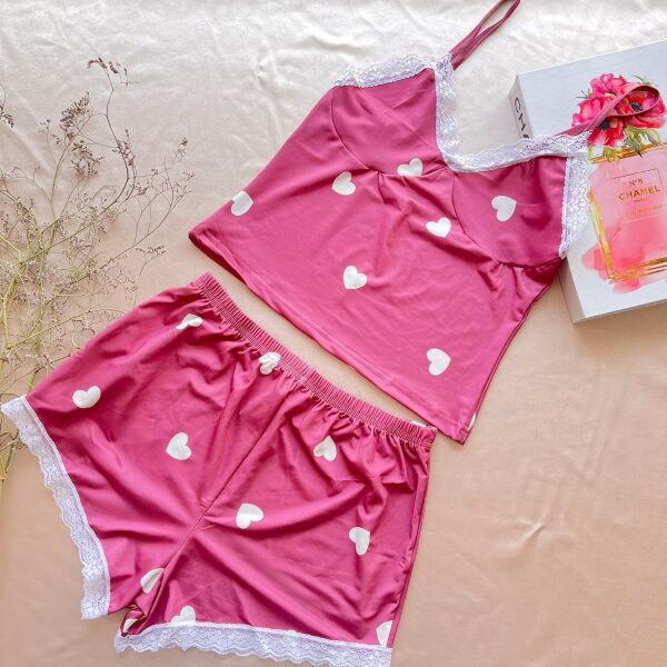 Likralı Şortlu Kalpli Dantel Kenarlı Pembe Pijama Takımı