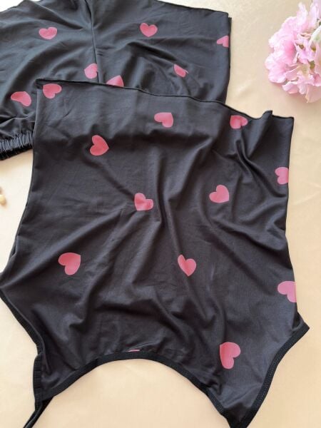 Likralı Şortlu Pembe Kalpli Siyah Pijama Takımı