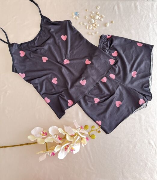 Likralı Şortlu Pembe Kalpli Siyah Pijama Takımı