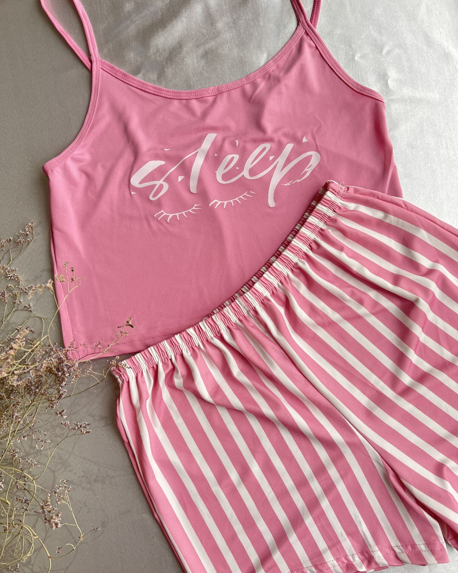 Likralı Pembe Çizgili Pijama Takımı