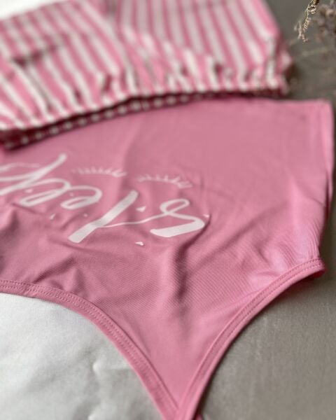 Likralı Pembe Çizgili Pijama Takımı