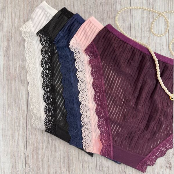 Tül Detaylı Lacivert Slip Külot