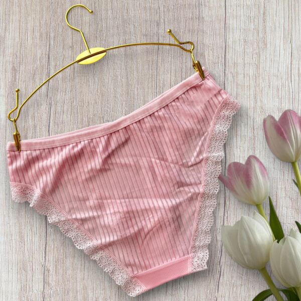 Tül Detaylı Pembe Slip Külot