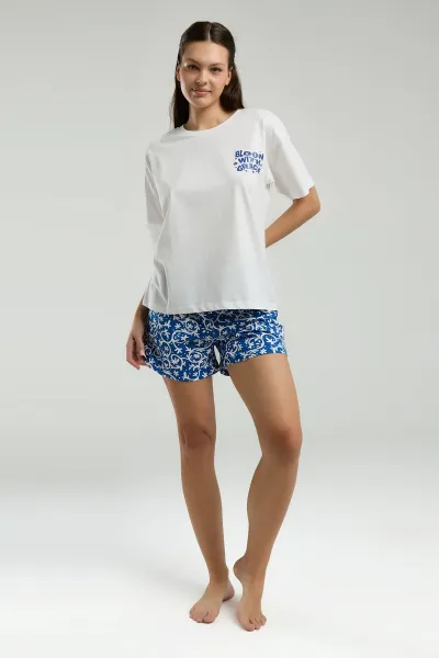 %100 Pamuklu Şortlu Beyaz Pijama Takımı