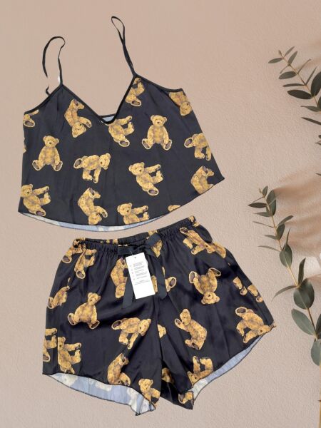 Saten Şortlu Ayıcıklı Siyah Pijama Takımı