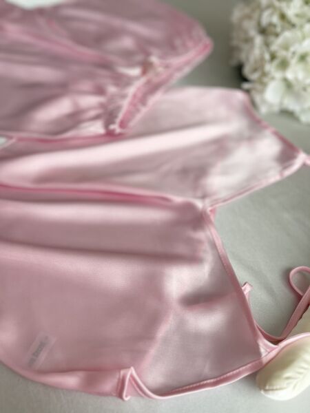 Saten Askılı Şortlu Pembe Pijama Takımı
