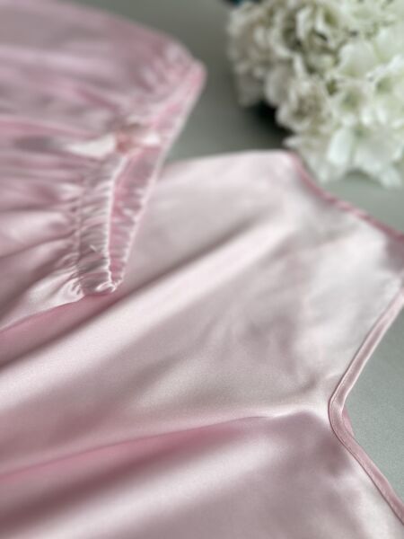 Saten Askılı Şortlu Pembe Pijama Takımı