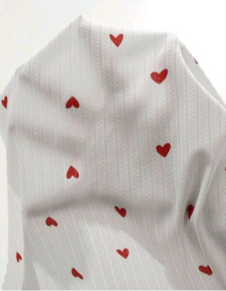 Likralı Şortlu Kalpli Beyaz Pijama Takımı